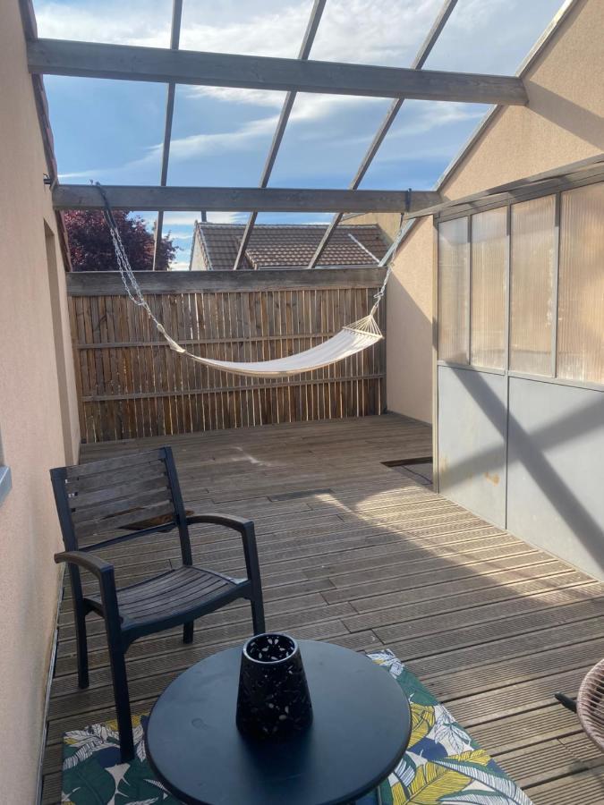 Апартаменти Loft Avec Terrasse Pour 4 Pers A 3Km Du Circuit Avec Garage Au Calme Ле-Ман Екстер'єр фото
